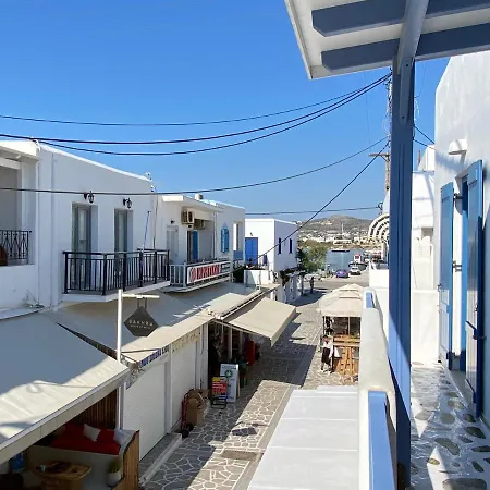 House With Port View Vakantiehuis *